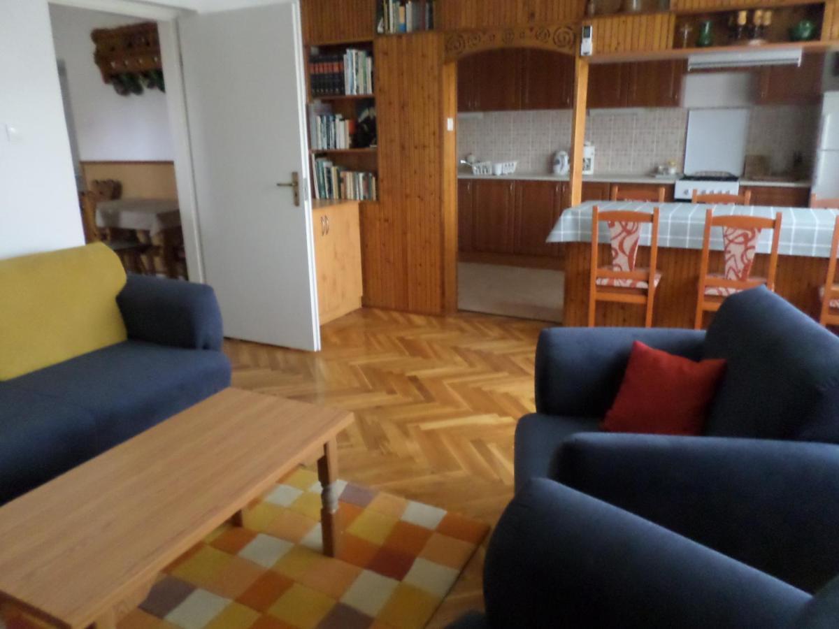 Szabadido Vendeghaz Διαμέρισμα Révfülöp Εξωτερικό φωτογραφία
